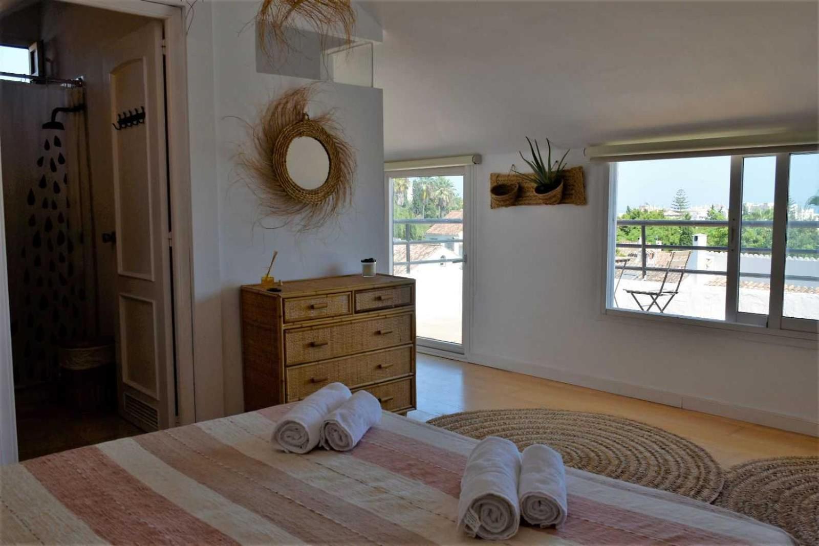Habitacion En La Milla De Oro Lägenhet Marbella Exteriör bild